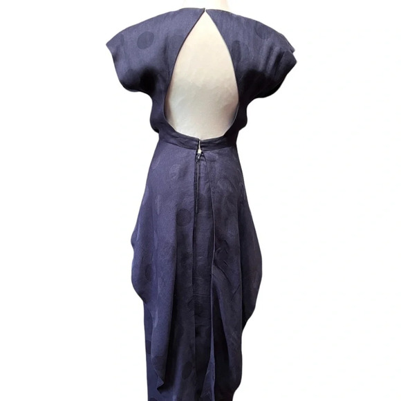 DORA Vintage Linen Open-Back Peplum Dress - Picture 6 of 9